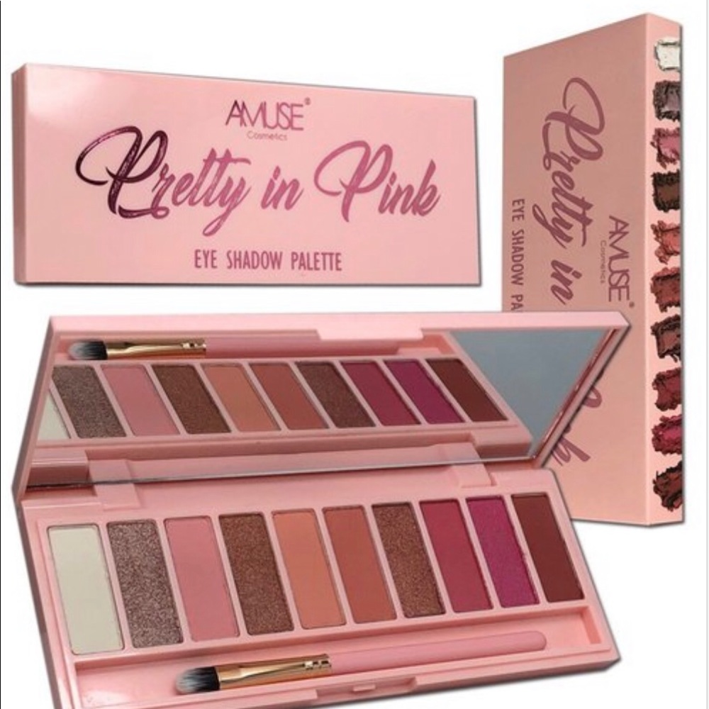 NWT makeup pallet. Never opened or swatched
